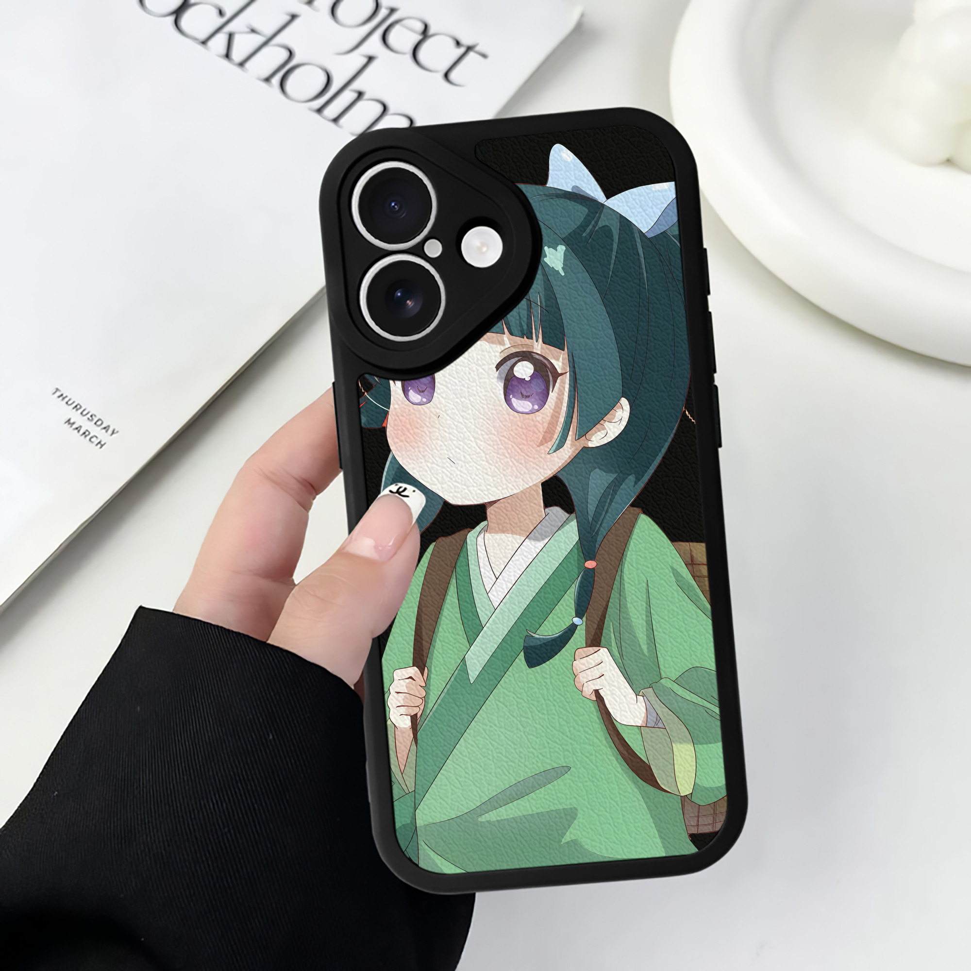 （画像用） 薬屋のひとりごと The Apothecary Diaries 【iPhone 16シリーズ対応】シリコンスマホケース（レザー調） 材質：シリコン